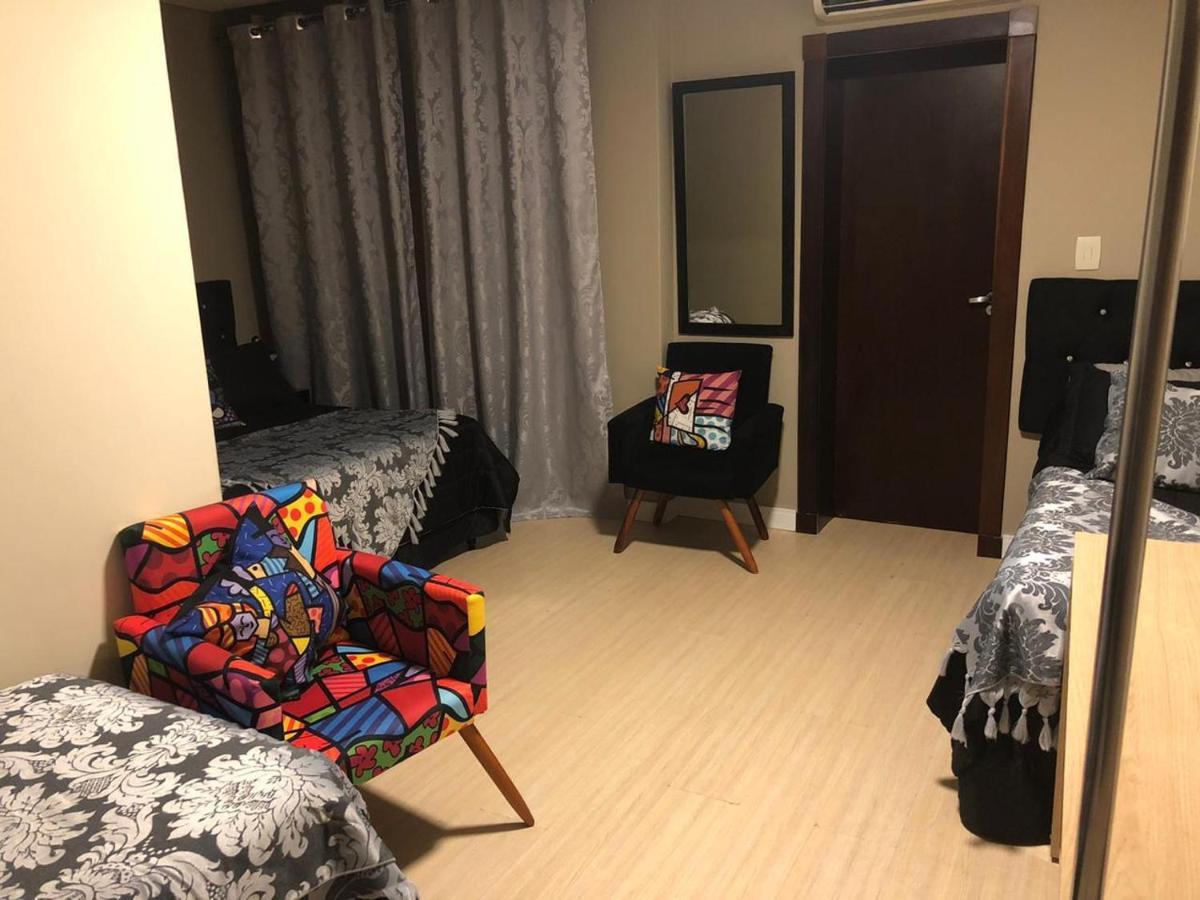 Hotel Brasilia クリチバ エクステリア 写真
