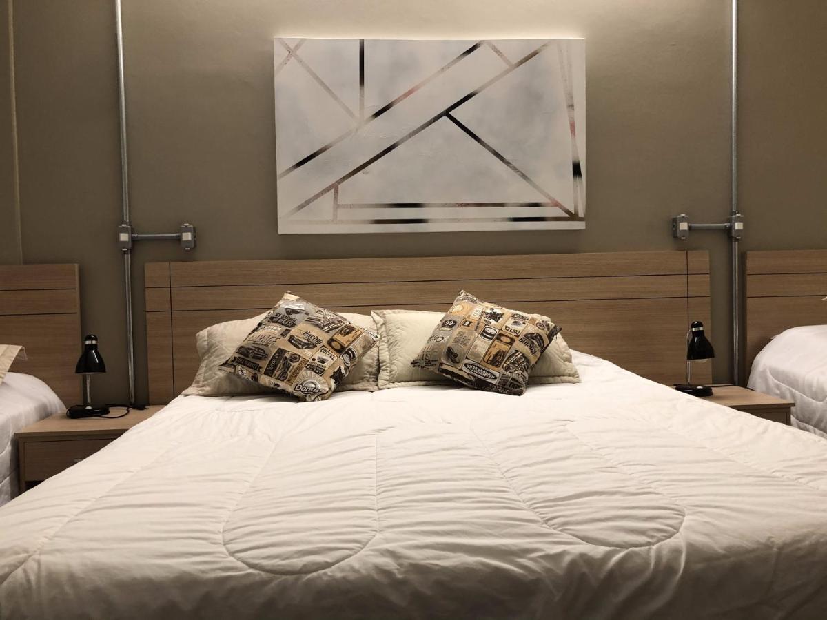 Hotel Brasilia クリチバ エクステリア 写真