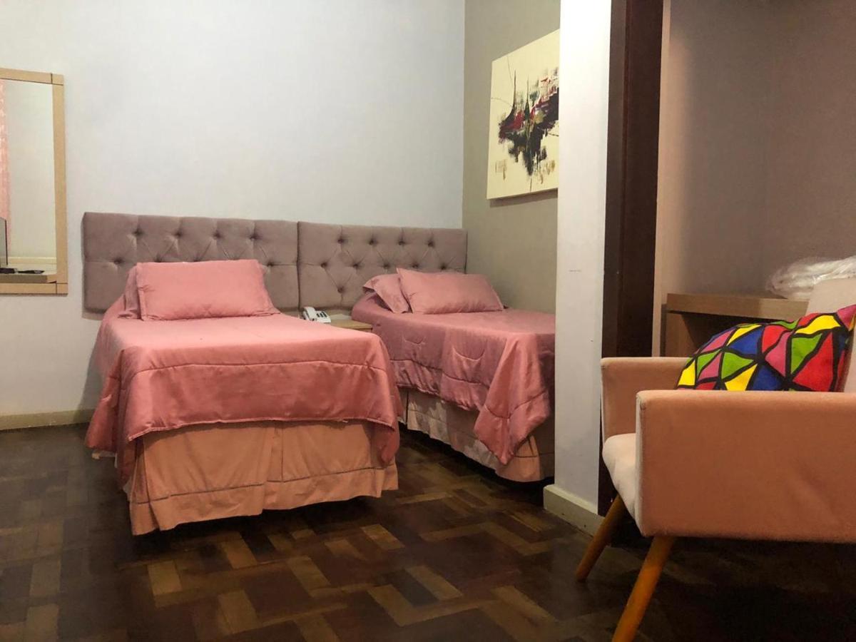 Hotel Brasilia クリチバ エクステリア 写真
