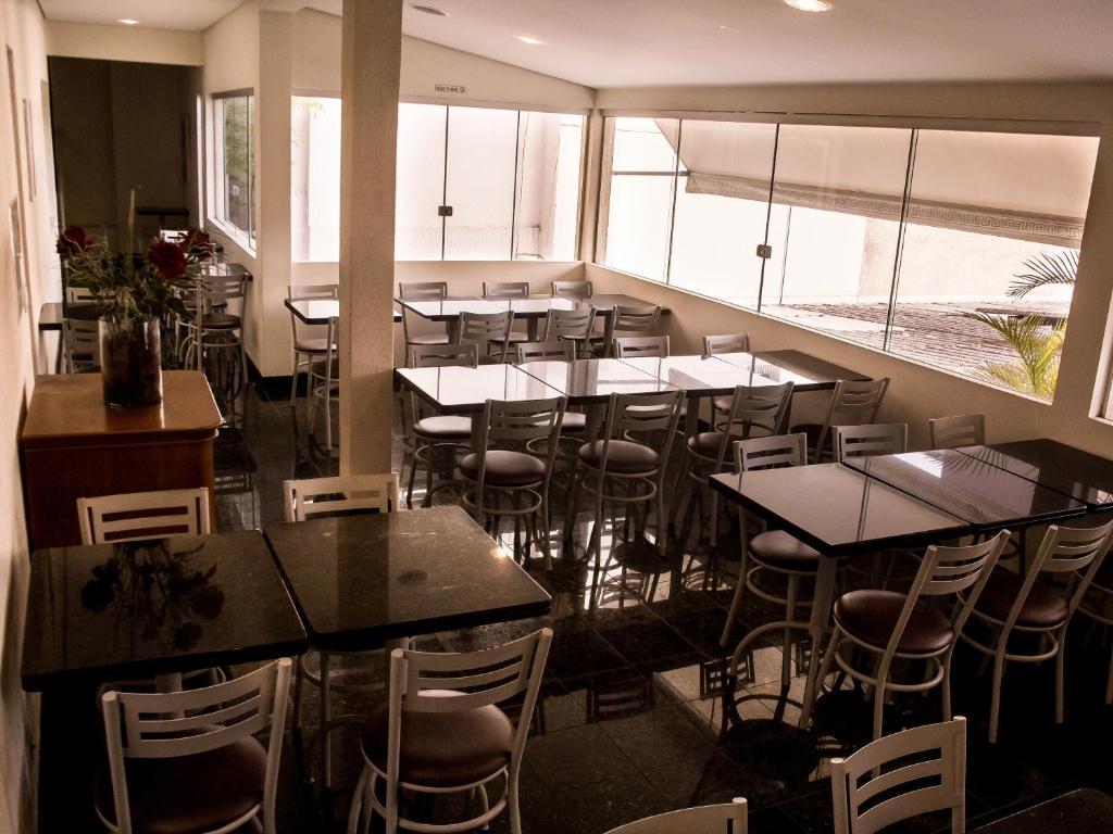 Hotel Brasilia クリチバ エクステリア 写真