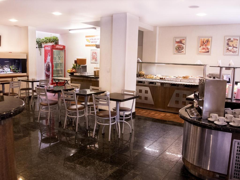 Hotel Brasilia クリチバ エクステリア 写真