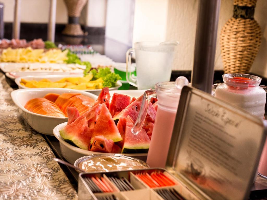 Hotel Brasilia クリチバ エクステリア 写真
