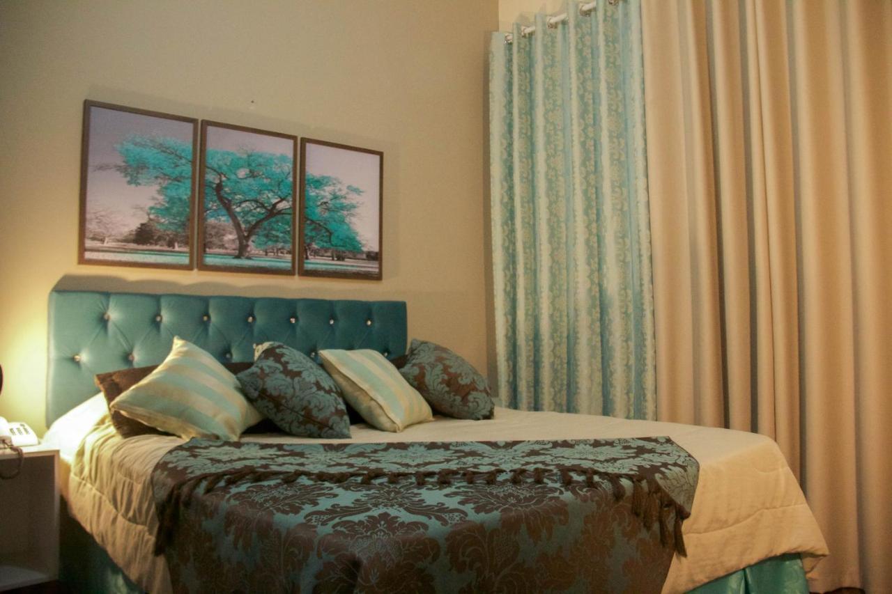 Hotel Brasilia クリチバ エクステリア 写真