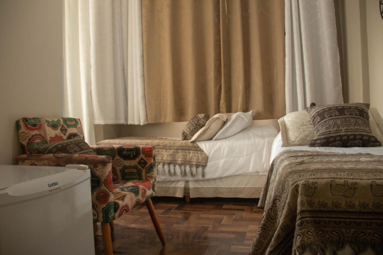 Hotel Brasilia クリチバ エクステリア 写真