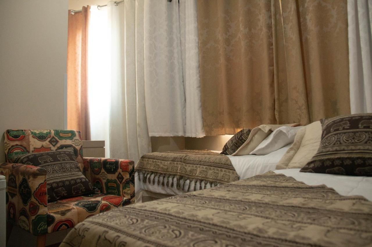 Hotel Brasilia クリチバ エクステリア 写真